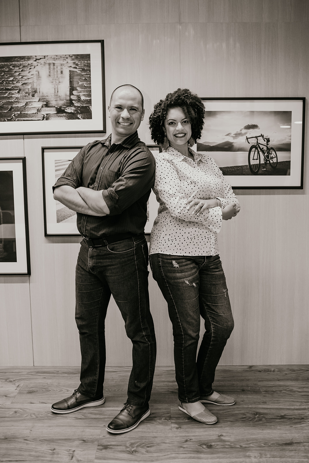 Nestor e Thaís Sendra em retrato institucional